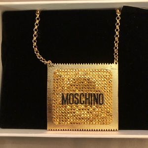 Moschino H&M necklace